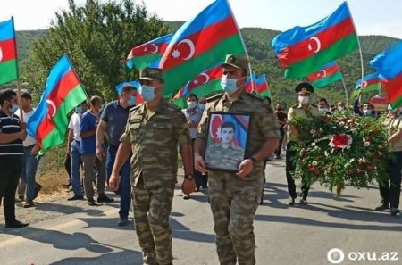 Şəhidin atası: “Sonuncu dəfə babası ilə danışmışdı” - FOTO