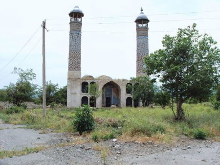 Azərbaycandakı dini konfessiya rəhbərlərinin Ağdama səfəri başlayıb - FOTO