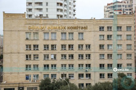 Dövlət Gömrük Komitəsinin vəzifəli şəxsinə cinayət işi açıldı