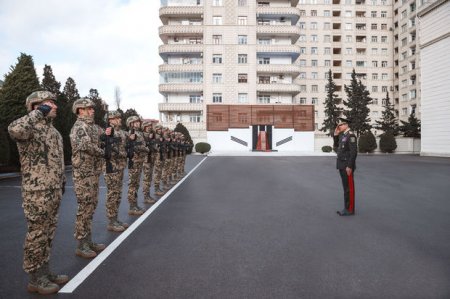 Vilayət Eyvazov müşavirə keçirdi, tapşırıqlar verdi - FOTO