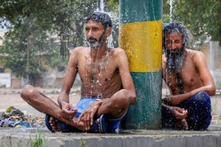 Hindistanda havanın temperaturu 49 dərəcəni keçib