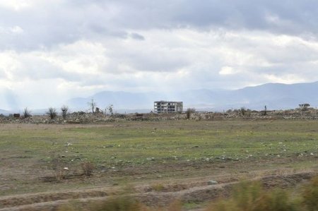 Keçmiş məcburi köçkünlər üçün Ağdam şəhərində inşa olunacaq yaşayış məhəlləsinin təməli qoyuldu