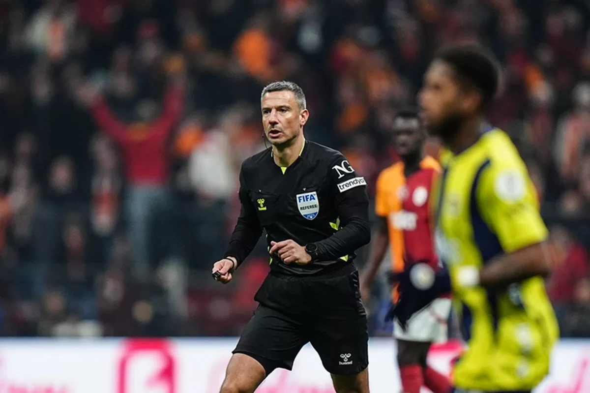 "Trabzonspor"dan "Qalatasaray" və "Fənərbağça" ilə matçlar üçün əcnəbi hakim TƏLƏBİ