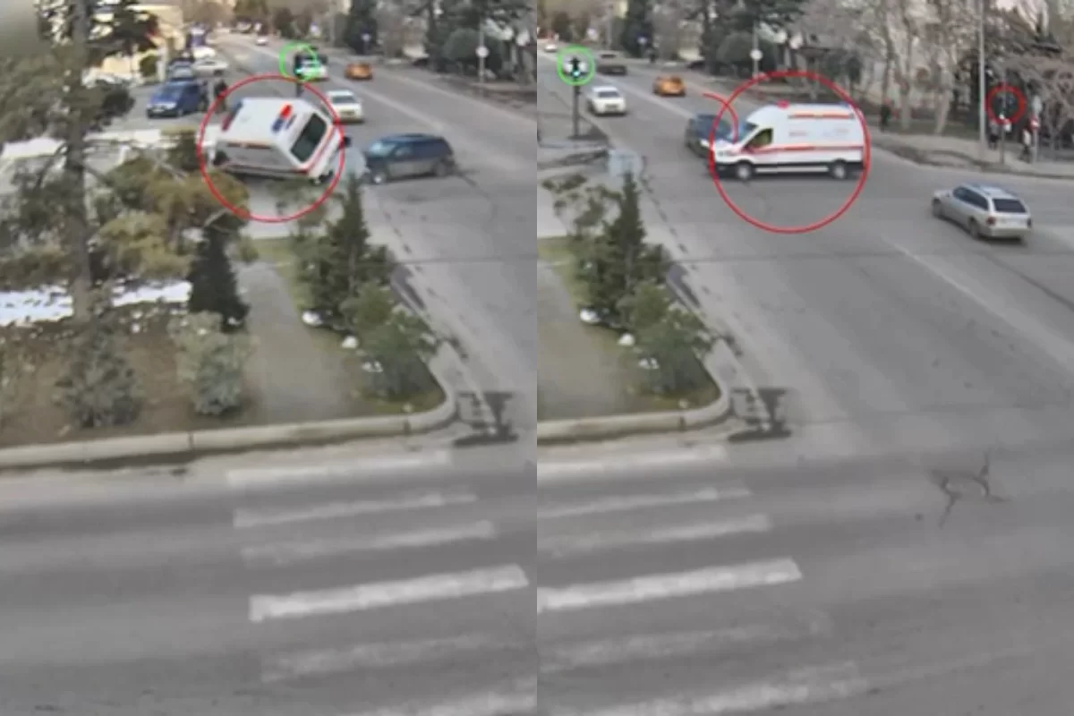Bakıda təcili yardım avtomobilinin qəzaya düşməsinin ANBAAN GÖRÜNTÜLƏRİ