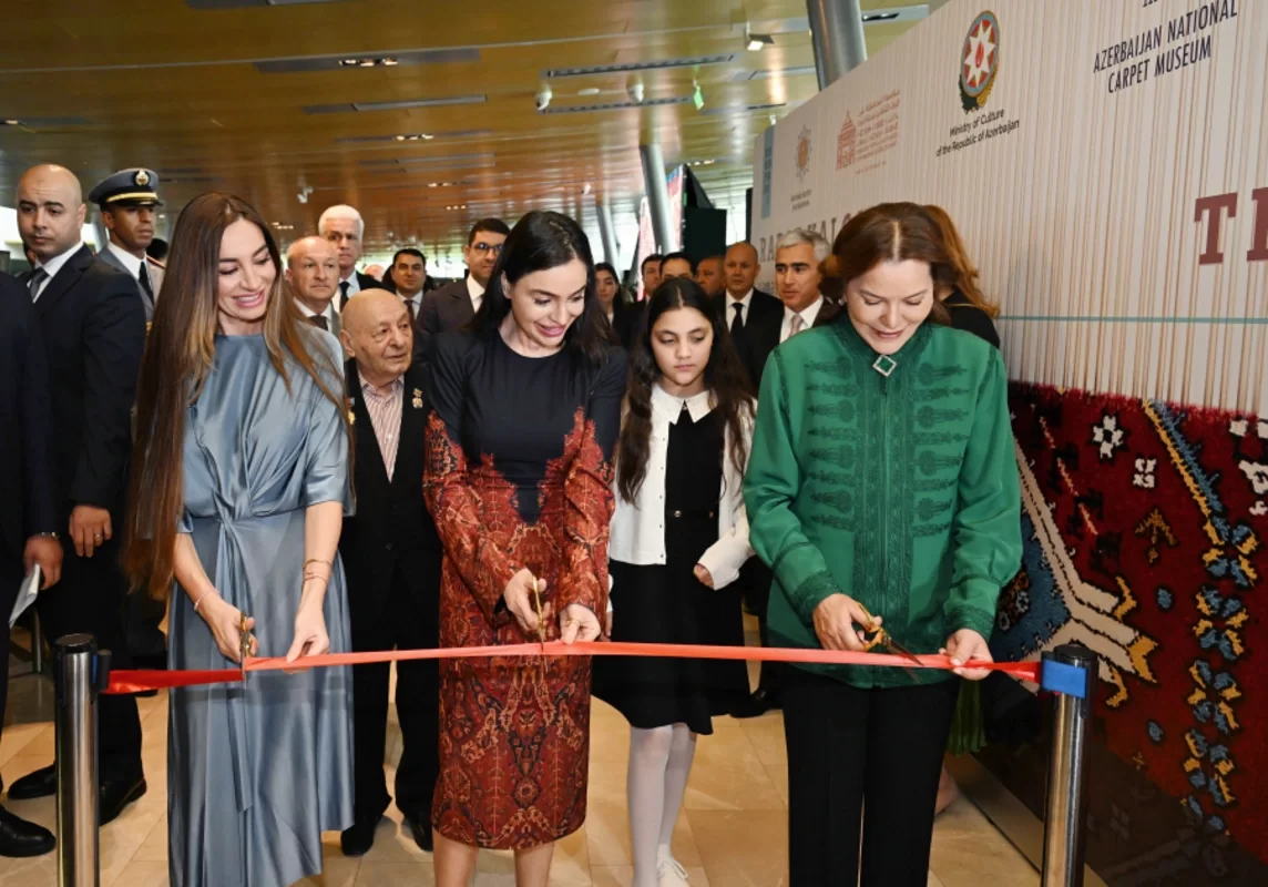 Leyla və Arzu Əliyevalar "Rabat xalça sənəti" immersiv sərgisinın açılışında iştirak ediblər